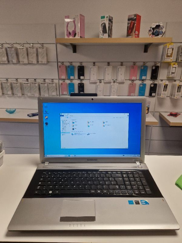 Pc portable Samsung Np-rv711